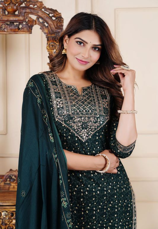 2025 Fashion Trends: Redefine Your Ethnic Wardrobe with Ratan Crafts